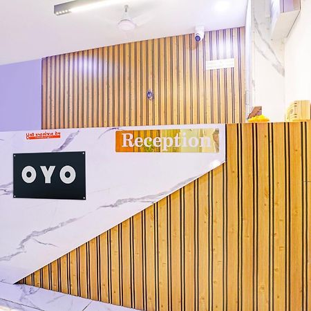 Hotel O Patang 24 อาเมดาบัด ภายนอก รูปภาพ